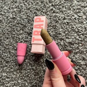 Jeffree Star Velvet Trap Lipstick - Unphazed